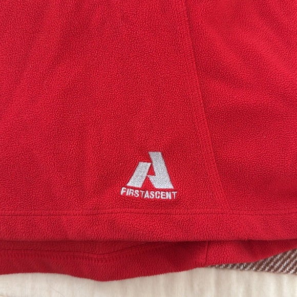 Eddie Bauer First Ascent // Polarfleece Quarter Zip Pullover - Picture 3 of 8